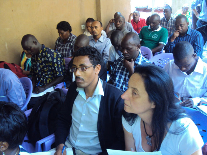 Aha bari gusobanurirwa uburyo Shirimpumu yatangiye umushinga we.