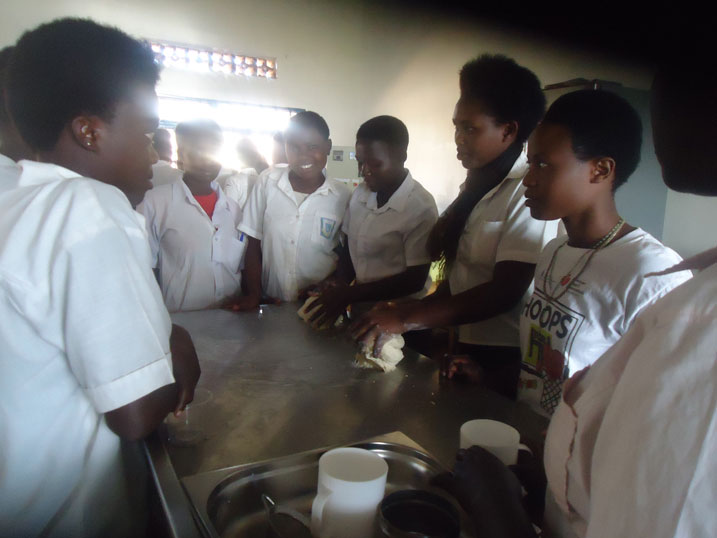 Aba ni bamwe mu biga guteka bafashwa na AGI.