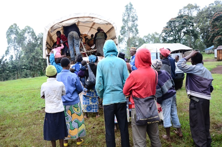 Aba Banyarwanda bari kurizwa imodoka basubizwa iwabo.