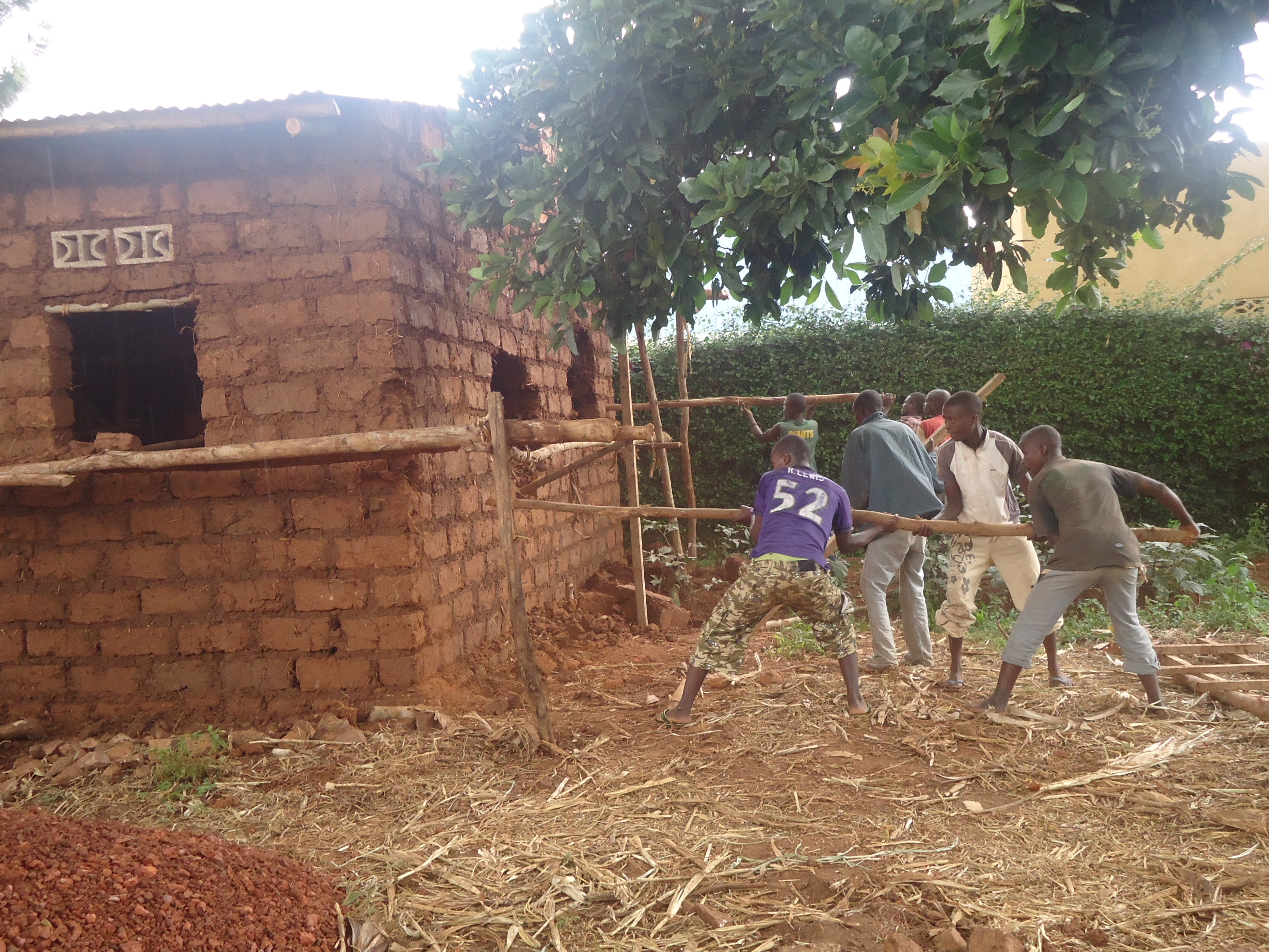 Aba bari bategetswe n