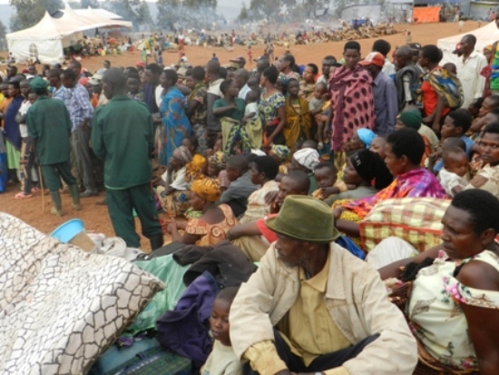 Aba ni abari mu nkambi ya Kiyanzi.