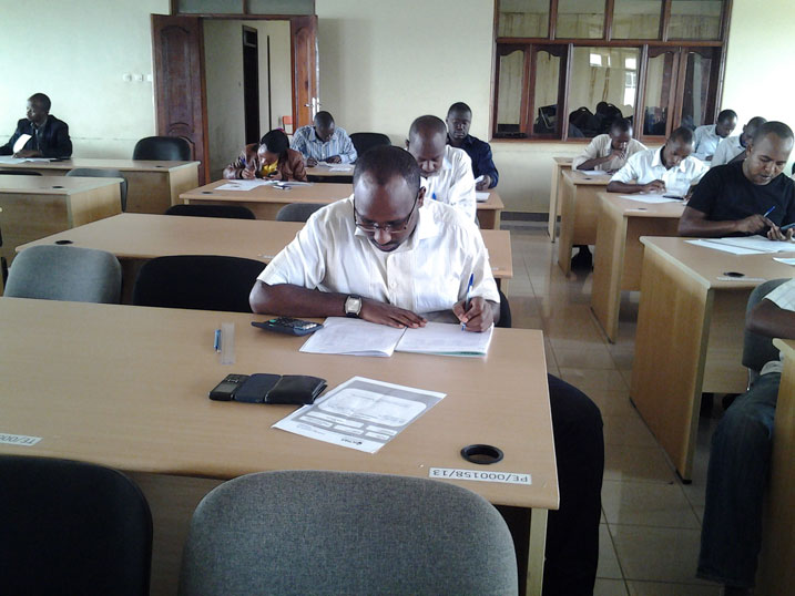 Ababaruramari mu bizamini bibahesha icyemezo no kugira ubunyamwuga buri ku rwego mpuzamahanga.