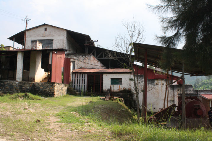 Abacukuzi basabwa kugira ibikoresho n