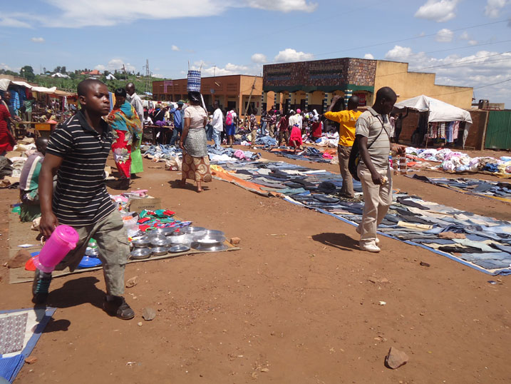 Abacururiza hasi mu gice cy