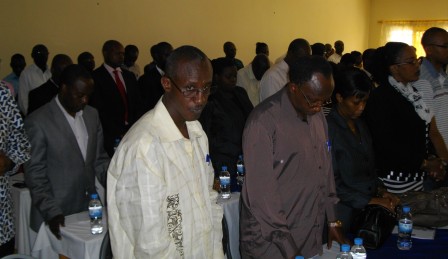 Abadepite bose bubahiriza umwanya w