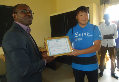 Abafatanyabikorwa bo muri Korea bashimiwe ibikorwa byinshi bafatanya n