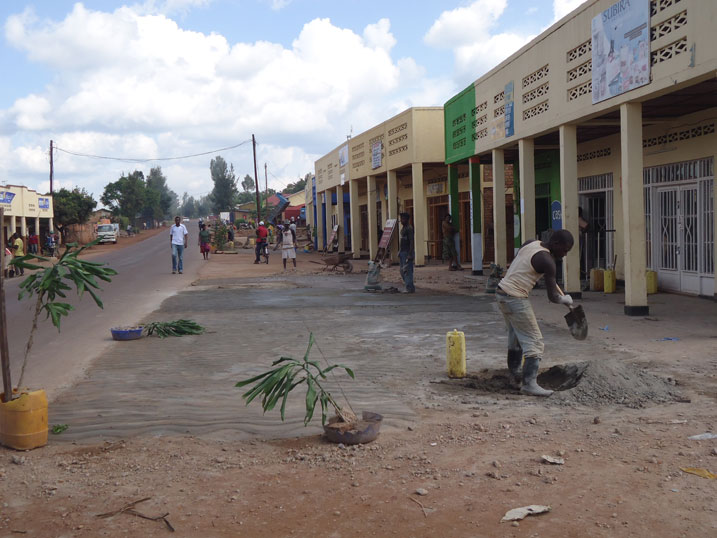 Abafite amaduka basabwe gukora neza imbere ya yo kugira nggo umujyi urusheho gusa neza.