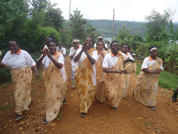 Abagore bo ku Nkombo ngo nta bushobozi bwo kwiteza imbere.