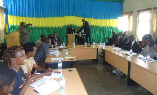 Abagize inama njyanama y