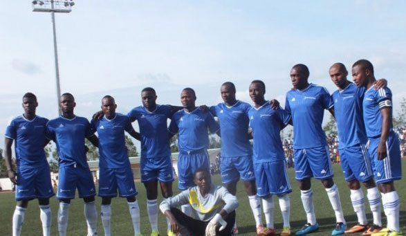 Abakinnyi ba Rayon Sport Ndayishimiye Jean Luc, Arafat Serugendo, Mukubya James, Abouba Sibomana, Hussein Sibomana, Ndatimana Robert, Uwambajimana Leon, Fuadi Ndayisenga, Meddie Kagere, Mwiseneza Djamal babanje mu kibuga.