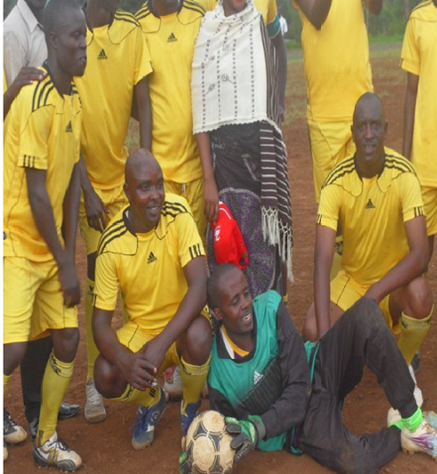 Abakinnyi ba EAV NTENDEZI.