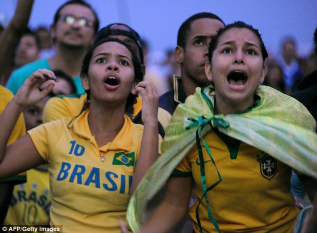 Abakunda Brazil bo ntibumvaga ibiba ku ikipe yabo.