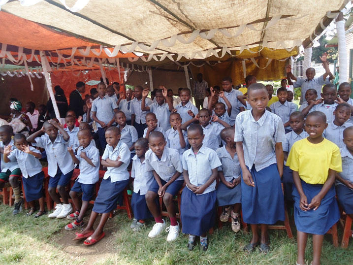 Abana bafite ubumuga bwo kutumva no kutavuga biga kuri FCYF.