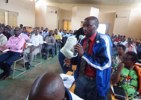 Abanyagakenke batanga ibitekerezo ku itegeko rigenga abantu n