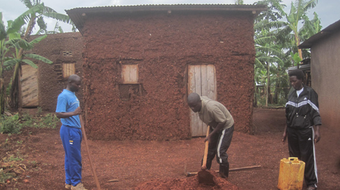 Abanyeshuri ba INATEK bahomye inzu y