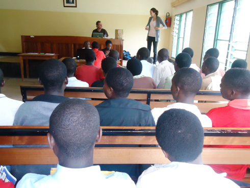 Abanyeshuri batoranyijwe na ASEF hashingiye ku manota bagize. (Photo: N. Leonard)