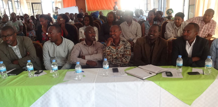 Aba ni bamwe mu bari mu byo bise inkera y