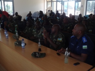 Abari mu nama yo kurwanya magendu mu karere ka Kirehe.