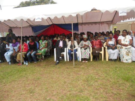 Abarimu bahuguwe ku burezi budaheza.