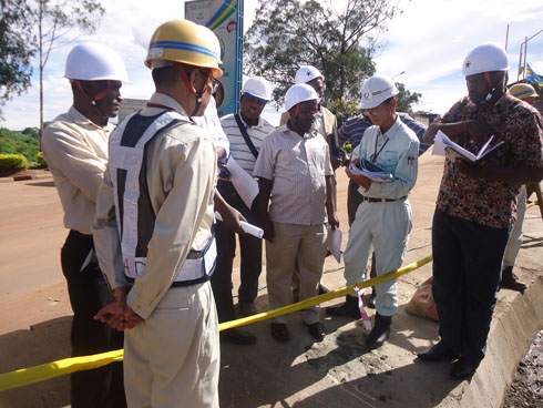 Abashinzwe gutunganya OSBP basobanura aho imirimo igeze.