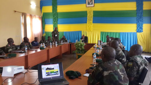 Abasirikare bishimiye uruzinduko bagiriye mu karere ka Nyanza banatanga ibitekerezo.