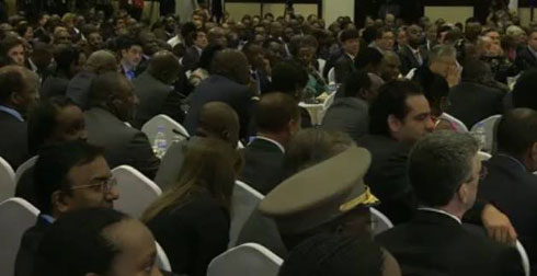 Abatumirwa bagera ku 1500 baturutse hirya no hino ku isi bose bashishikajwe n'icyatuma Afurika itera imbere.