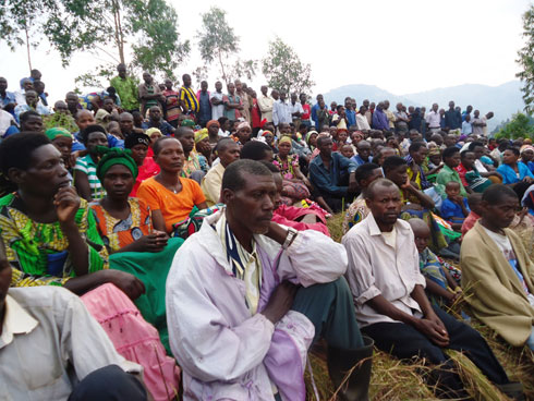 Abaturage b'Umurenge wa Mataba ngo bahinduye imyumvire basigaye bazi kurwanya abagizi ba nabi. (Foto: L. Nshimiyimana)