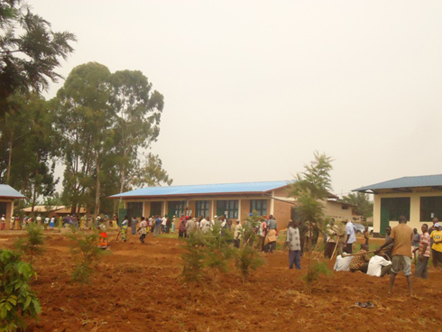 Abaturage banatunganyije ahazakorwa ubusitani bw