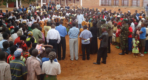 Abaturage bazimurwa mu nama n