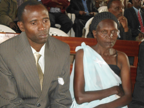 Abavukana na Pfof. Munyanziza.