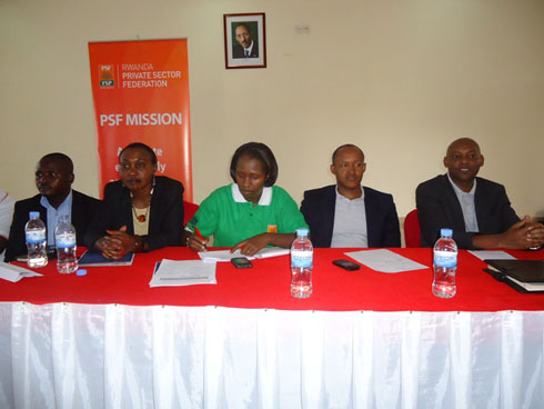 Abayobozi b'urugaga rw'abikorera bakiriye ibibazo abikorera bahura nabyo.