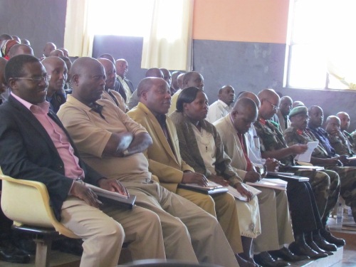 Abayobozi b'uturere twose tugize intara y'Amajyaruguru bari bitabiriye inama.