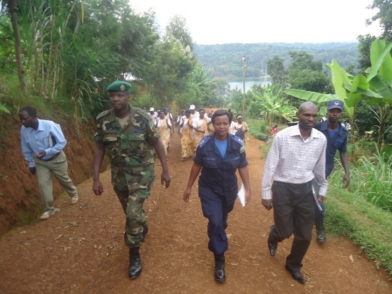 Abayobozi batandukanye basuye umurenge wa nkombo.