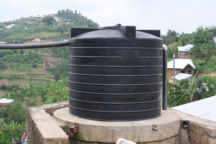 Abifite barasabwa gufata amazi ku buryo burambye.