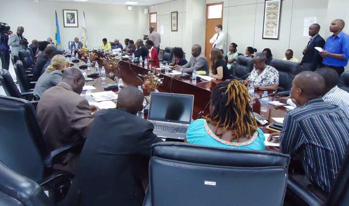 Abitabiriye isinywa ry