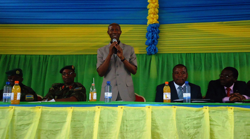 Abayobozi mu nzego zitandukanye zitabiriye Agacairo Development Fund (Photo: N. Leonard).