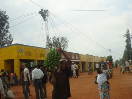 Aho baboneye umuriro mu murenge wa Mutendeli ubona hari icyahindutse mu kwitabira gahunda zitandukanye zibera muri ubu busantere.