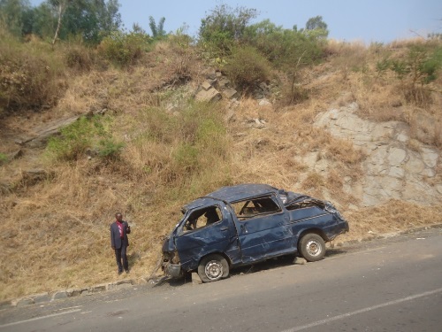 Aho imodoka yakonkobotse.