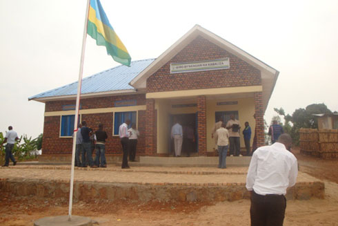 Akarere ka Gasabo kari karahize ko byibura buri kagali kagomba kuba gafite ibiro byabo.