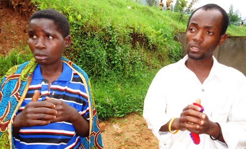 Mukamurera (ibumoso ) ashinja Nizeyimana gukorana n