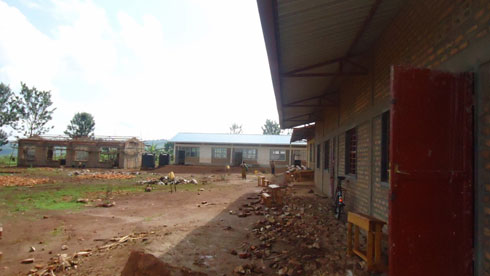 Amwe mu mashuri yubakwa n