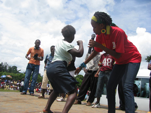 Anita Pendo, umushyushyarugamba.