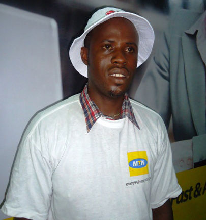 Appolinaire yatsindiye moto.