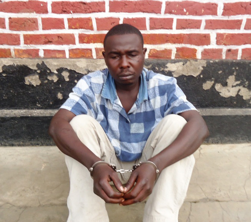 Nsengiyumva arazira gucuruza urumogi.