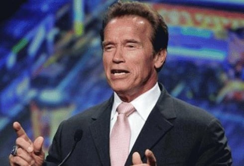 Arnold Schwarzenegger ati nibitunanira kwiyunga na Maria, nzirongorera umugore w