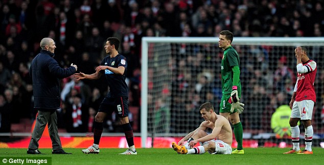 Arsenal imaze gutsindwa no gusezererwa na Blackburn Rovers.