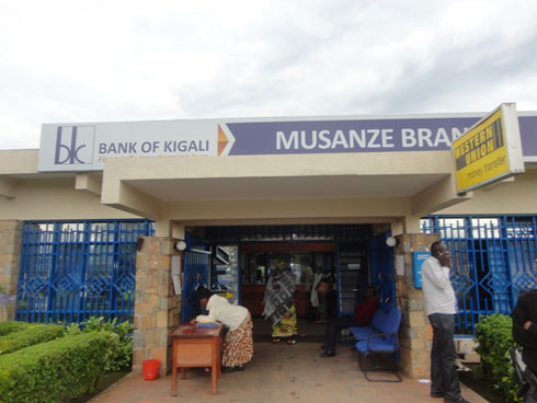 BK ishami rya Musanze ngo nibongere abakozi kuko ababagana ni benshi.