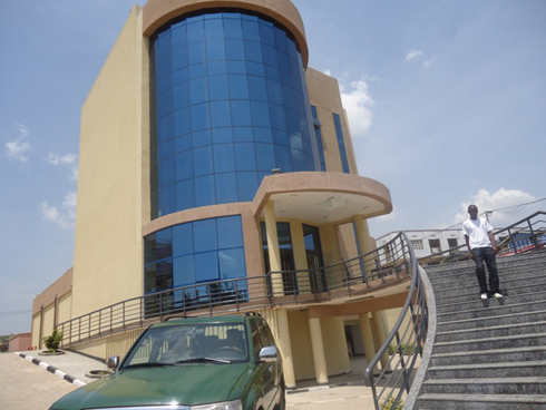 BK ni imwe muri banki zifite amashami mu karere ka Muhanga.