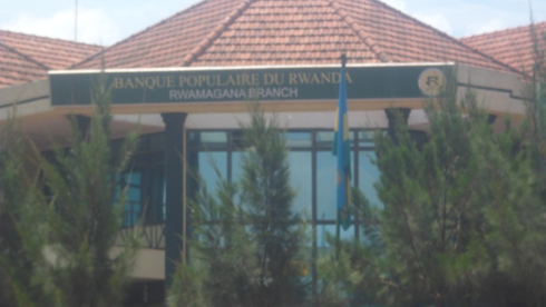 Inzu banki y'abaturage y'u Rwanda ikoreramo i Rwamagana.