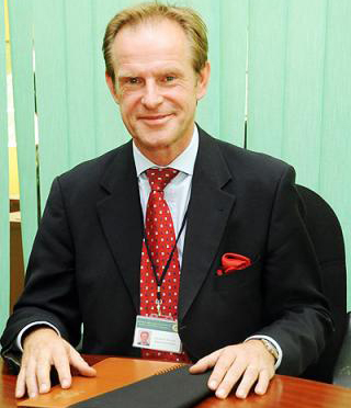 Uwari umuyobozi wa Banki y